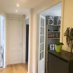 Charmant Appartement A Montmartre