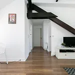 Upper Marais & Paris - City Apartment