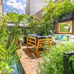 Loft With Terrace & Ac In The Heart Of Paris