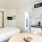 Studio Boulevard Voltaire - Golden - II