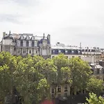 Parisian Cocoon Under The Roofs View Eiffel Tower