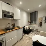 Studio Paris 75010