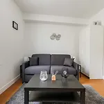 Cosy Studio In Bobo Eastern Paris