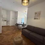Cardinet - Beautiful Appartement Paris 17