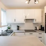 Rollin - Beautiful Renovated Flat In The Heart Of Paris