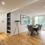 Rollin - Beautiful Renovated Flat In The Heart Of Paris