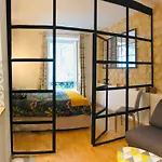 Appartement Pied De Montmartre