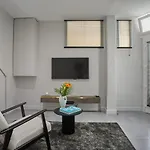 Residense Montmartre By Studio Prestige