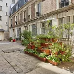 Residense Montmartre By Studio Prestige