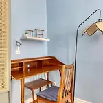 The Typical Parisian Flat - Louvre Royal - Paris 1