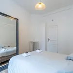 Appartement Metro Alexandre Dumas