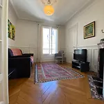 Nice Sunny Central Paris