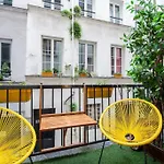Vertus - Cozy Apartment In The Marais Neighborhood