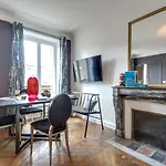 Sweett - Rue De Rivoli