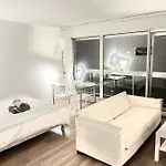 Apartments Tour Eiffel Place Cambronne Paris