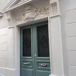 2 Pieces Faubourg Saint Germain Paris 7