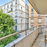 Superb 2Br Flat Near Picpus Metro Station