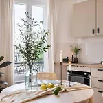 Sirene - 2 Chambres A Batignolles