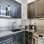 Urban Flat 44 - Charming Parisian Apartment In Montorgueil