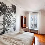Charmant Appartement Au Coeur De Paris