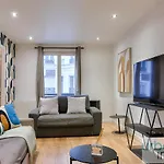 Urban Flat 103 - Spacious Flat Near Grands Boulevards