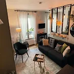 Cozy Pearl 2 Steps From Montmartre