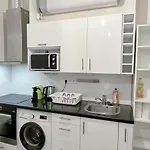 Bel Appartement Au Marais De Paris
