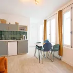 Grand Boulevard, Opera, Suite 1 Chambre 2 A 4P