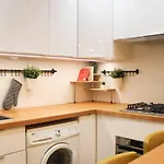Cosy 38 M Love Nest Near Centquatre-Paris