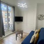 AH SERVICE Charming apartment Champs Elysées - 4P