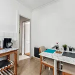 Wonderful apartment close Champs-Elysées