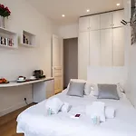 Tiny House St Germain