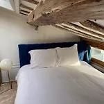 Central Duplex With Panoramic Views Over Paris