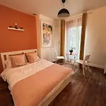 Studio Independant Pres De Montmartre