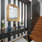 Fabulous Two Floor Apartment In 9Th