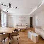 Luxe State Of The Art Suite Near Montmartre