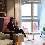 Mode Paris Aparthotel