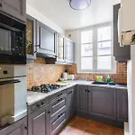 Appartement Quartier La Madeleine Free Netflix