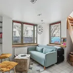 Cute Duplex For 2 People By Weekome