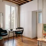 Charming Paris Hideaway