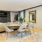 Luxury Family Getaway Near Place Vendome