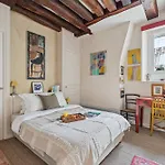 Le Marais & Place Des Vosges - 3Br - Cityapartmentstay