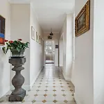 Le Marais & Place Des Vosges - 3Br - Cityapartmentstay