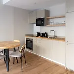 Beautiful Minimalist 1Bd Apartment Near Montmartre