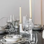 Pick A Flat\'S Apartment In Notre-Dame De Paris - Rue Saint-Severin