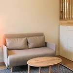 Renovated Studio - Near Place De La Nation