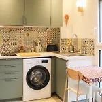 Renovated Studio - Near Place De La Nation