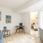 Garden Loft In The Heart Of Paris - 6 Guests