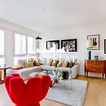 Elegant 2-Bedroom Apartment In Paris 16, Near Roland Garros, By Easyflat