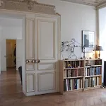 Dream Catcher 3Bdr Paris Apartment